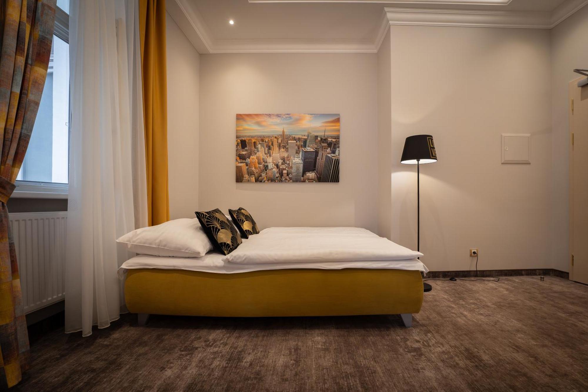 Golden Key Boutique Hotel カルロヴィ・ヴァリ エクステリア 写真